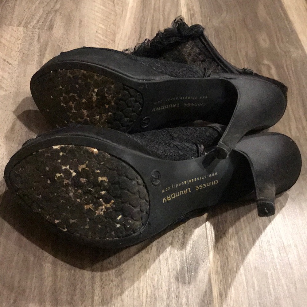 Heels - Picture 4 of 4